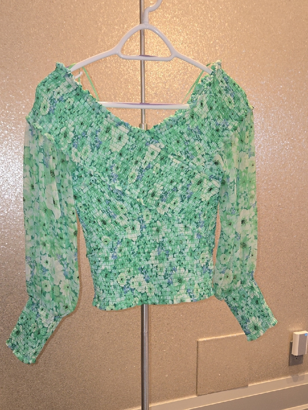 BB Dakota Green Floral Smocked Off-Shoulder Women's Top